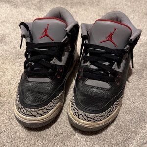 Jordan Kids Black and Red Sneakers